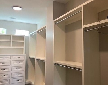 2422 Hadley Street - Photo Thumbnail 33