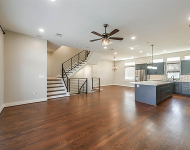 2422 Hadley Street - Photo Thumbnail 22