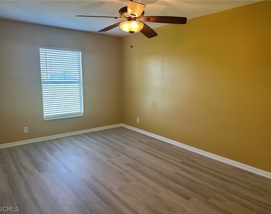 1915 Sw 13th Street - Photo Thumbnail 11