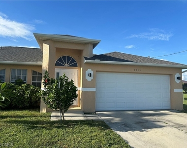 1915 Sw 13th Street - Photo Thumbnail 2