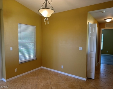 1915 Sw 13th Street - Photo Thumbnail 8
