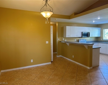 1915 Sw 13th Street - Photo Thumbnail 7
