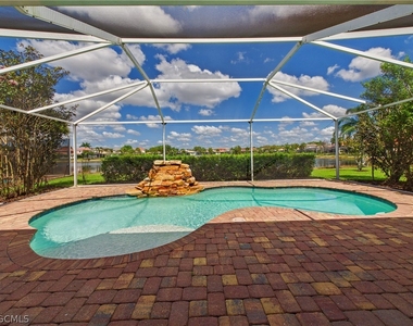 19721 Tesoro Way - Photo Thumbnail 32