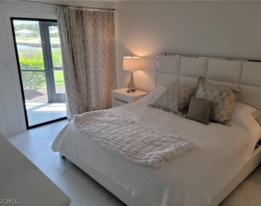 15091 Bagpipe Way - Photo Thumbnail 7
