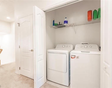 3100 Cottonwood Bend - Photo Thumbnail 32