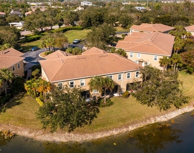 3100 Cottonwood Bend - Photo Thumbnail 38