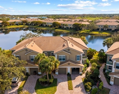 3100 Cottonwood Bend - Photo Thumbnail 40