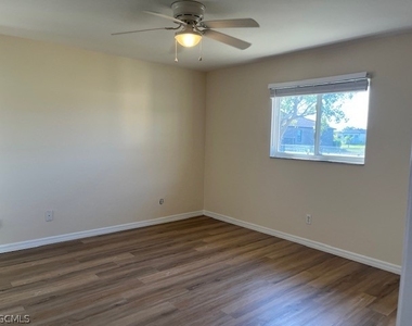 1316 Gleason Parkway - Photo Thumbnail 6