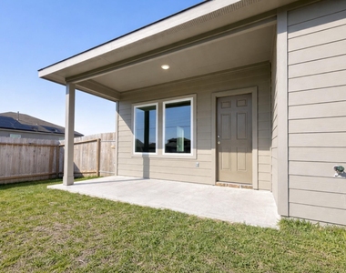 1739 Royal Rim Drive - Photo Thumbnail 17