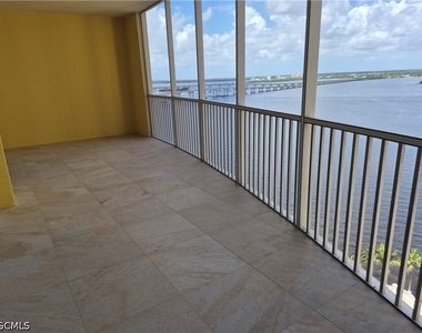 2743 1st Street - Photo Thumbnail 41