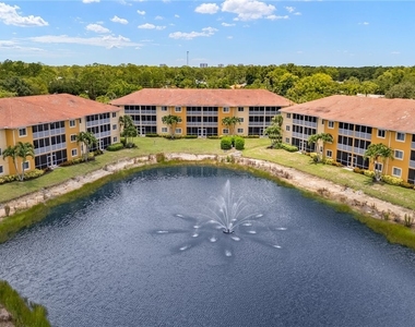 10020 Maddox Lane - Photo Thumbnail 4