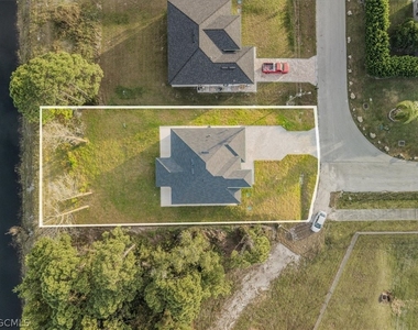 541 Chalet Avenue S - Photo Thumbnail 34