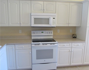 5773 Marina Road - Photo Thumbnail 11