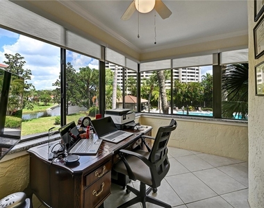 4821 S Landings Drive - Photo Thumbnail 6