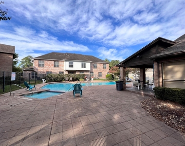 12755 Mill Ridge Drive - Photo Thumbnail 16