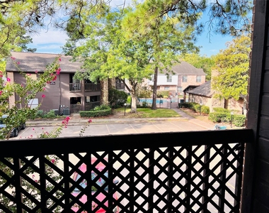 12755 Mill Ridge Drive - Photo Thumbnail 14