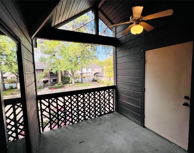 12755 Mill Ridge Drive - Photo Thumbnail 13