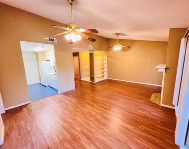 12755 Mill Ridge Drive - Photo Thumbnail 6