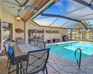 1466 Vintage Lane - Photo Thumbnail 20