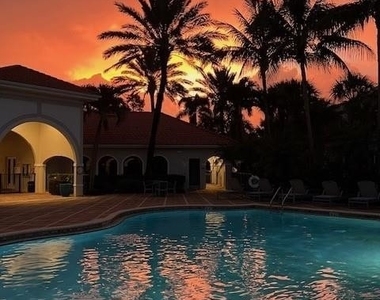 12850 Carrington Circle - Photo Thumbnail 20