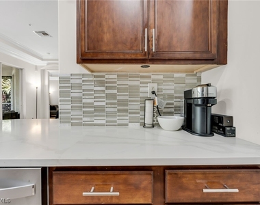 12850 Carrington Circle - Photo Thumbnail 3