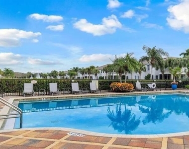 12850 Carrington Circle - Photo Thumbnail 11