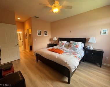 2021 Crestview Way - Photo Thumbnail 14
