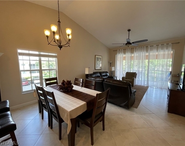 440 Wiggins Lake Court - Photo Thumbnail 11