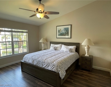 440 Wiggins Lake Court - Photo Thumbnail 17