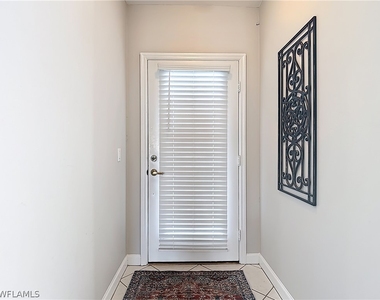 3015 Horizon Lane - Photo Thumbnail 2