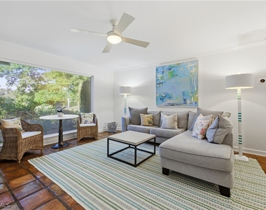 2700 Lantern Lane - Photo Thumbnail 22