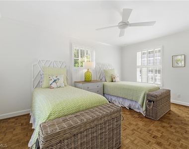 2700 Lantern Lane - Photo Thumbnail 11