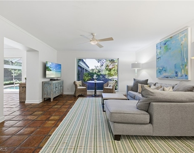 2700 Lantern Lane - Photo Thumbnail 23