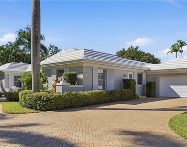 2700 Lantern Lane - Photo Thumbnail 2