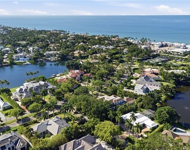 2700 Lantern Lane - Photo Thumbnail 43
