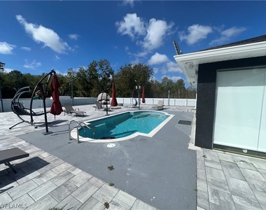 3417 31st Street W - Photo Thumbnail 36