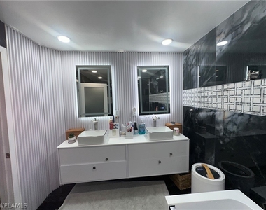 3417 31st Street W - Photo Thumbnail 17