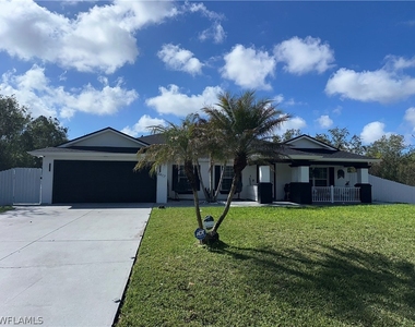 3417 31st Street W - Photo Thumbnail 2