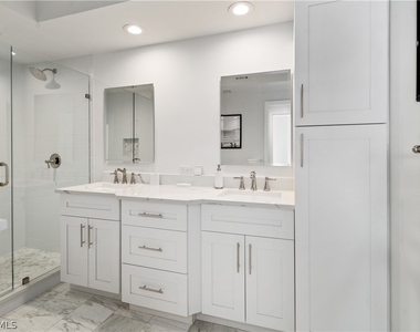776 Willowbrook Drive - Photo Thumbnail 18