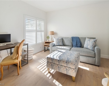 776 Willowbrook Drive - Photo Thumbnail 4