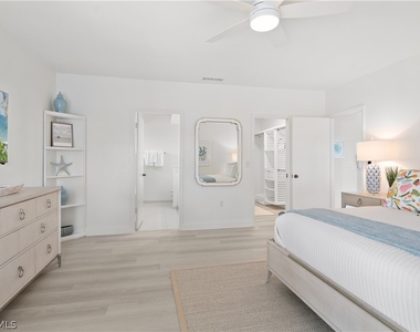 784 Willowbrook Drive - Photo Thumbnail 7