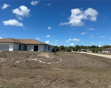 3965 20th Street W - Photo Thumbnail 3