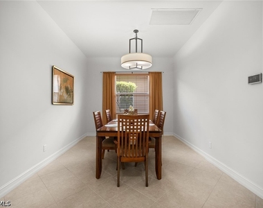 7692 Cottesmore Drive - Photo Thumbnail 11