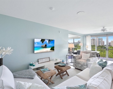 5501 Heron Point Drive - Photo Thumbnail 2