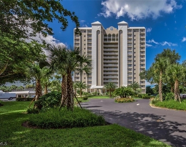 5501 Heron Point Drive - Photo Thumbnail 18