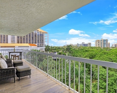 5501 Heron Point Drive - Photo Thumbnail 16