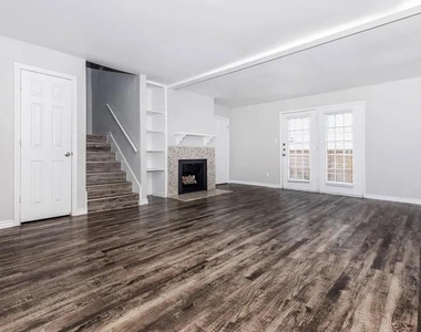 4400 Memorial Drive - Photo Thumbnail 1