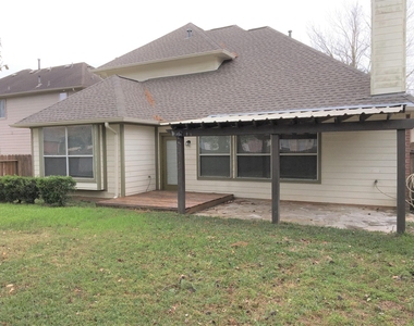 2214 Valley View Crossing - Photo Thumbnail 4