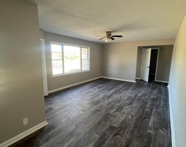 1013 W Spanish Camp Road - Photo Thumbnail 2