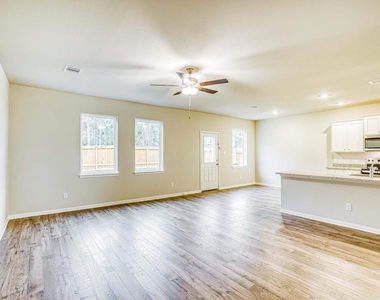 8214 Sunberry Shadow Drive - Photo Thumbnail 2